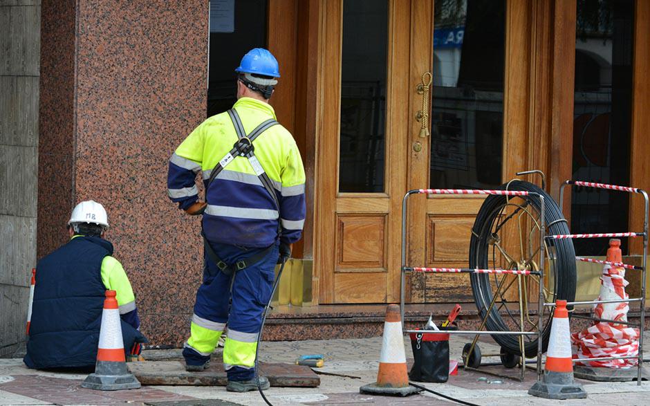 comment déboucher des toilette Colombes